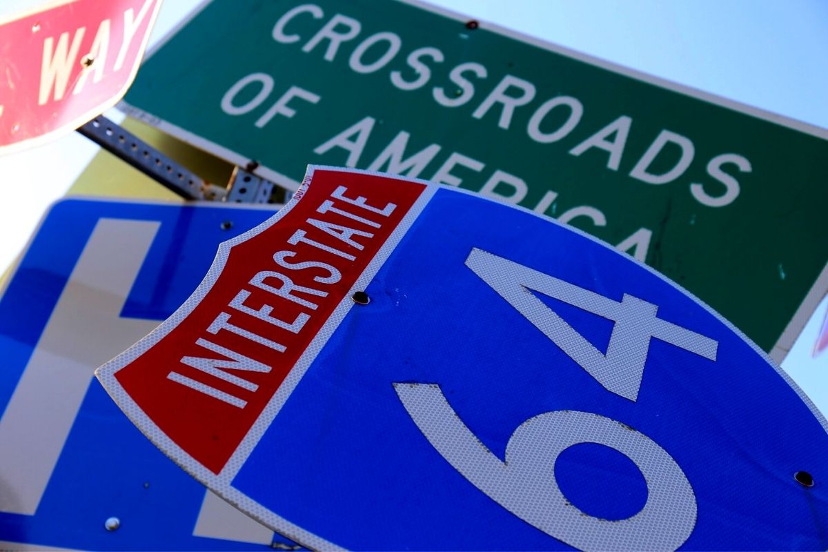 Crossroads of America signs, 5 things to know before moving to Indianapolis