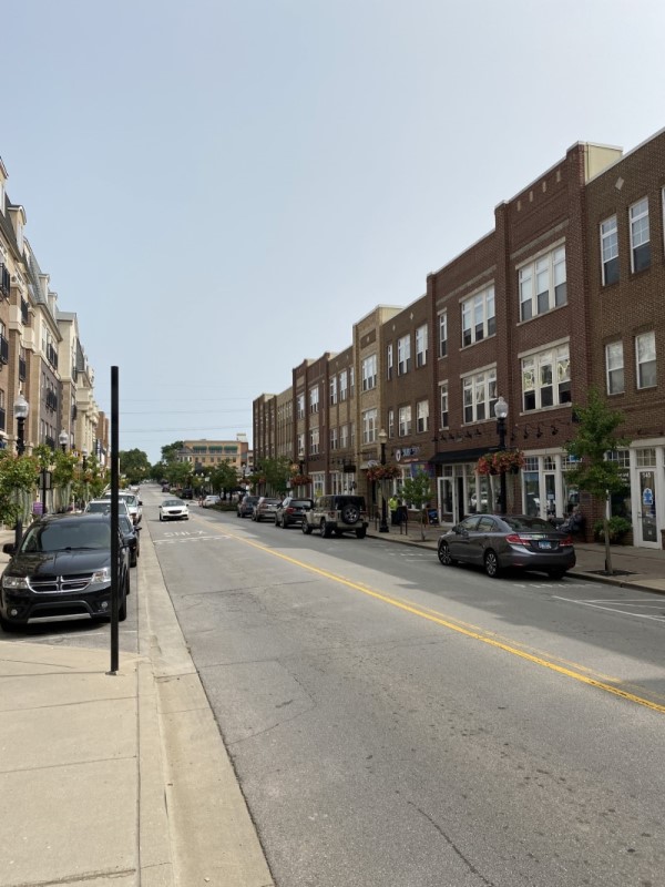 Street in Carmel, Pros and cons of living in Carmel Indiana