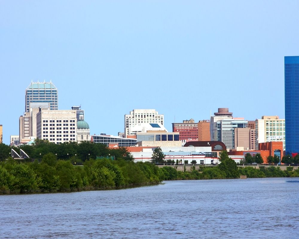 view of Indianapolis from the river, The Controversial times zones in Indianapolis (4)