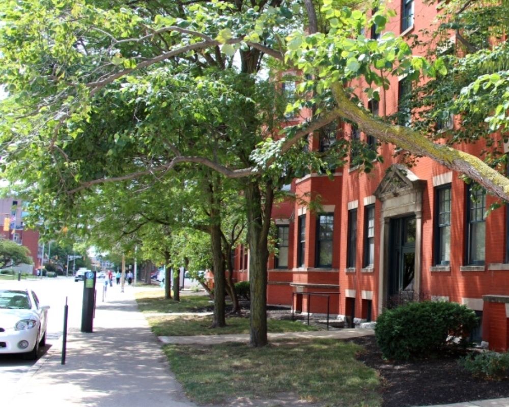 Chatham Arch neighborhood building, 5 Most Walkable Neighborhoods in Indianapolis (11)