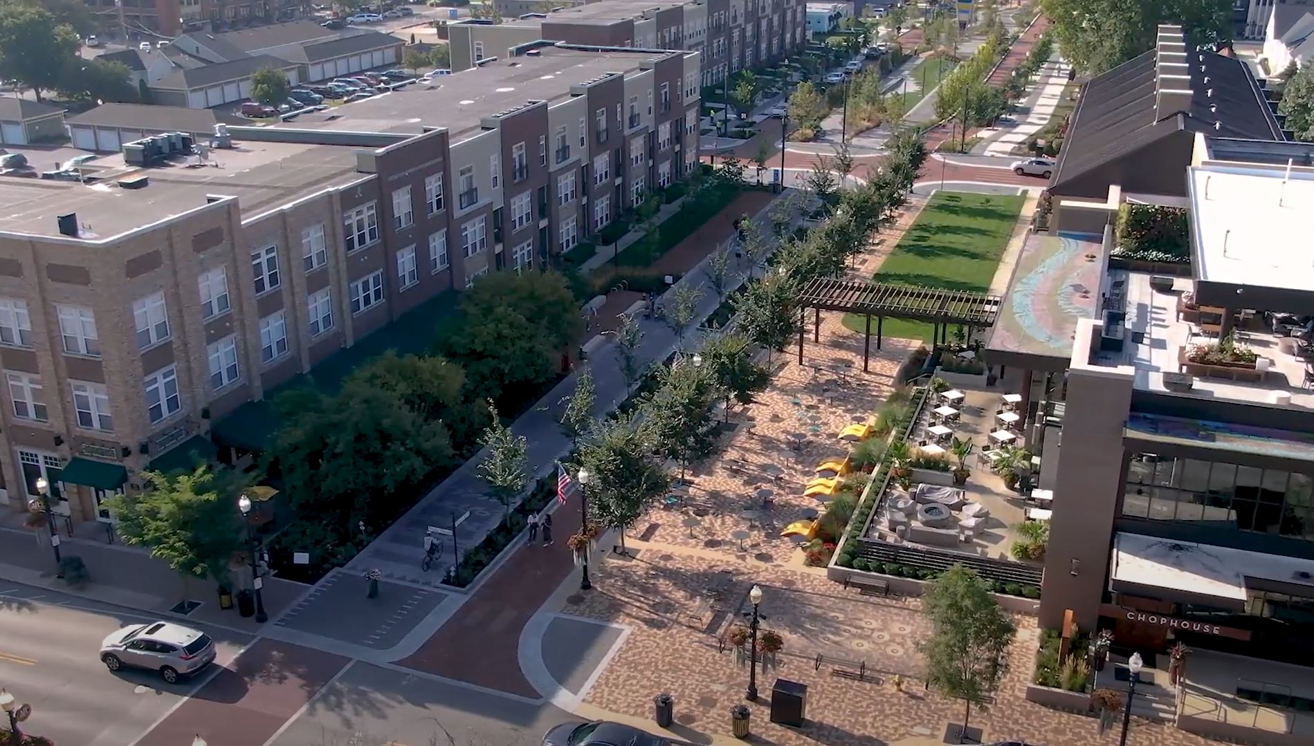 Carmel IN roads on main street, Roads and infrastructure in Carmel Indiana