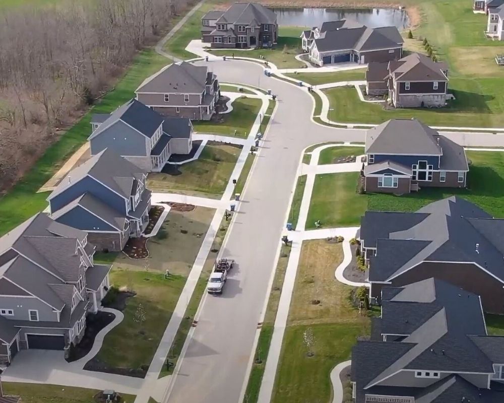 view of a neighborhood in Northwest Carmel Indiana