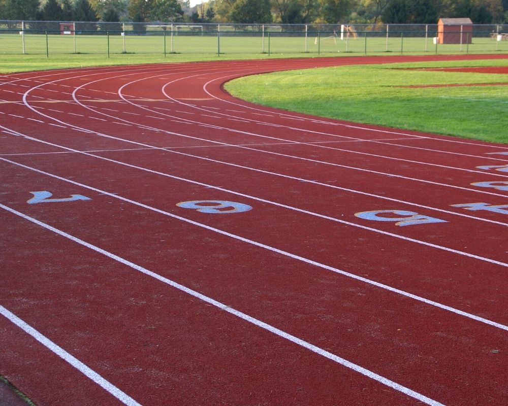 high school sports track, Cons of Living in Carmal Indiana