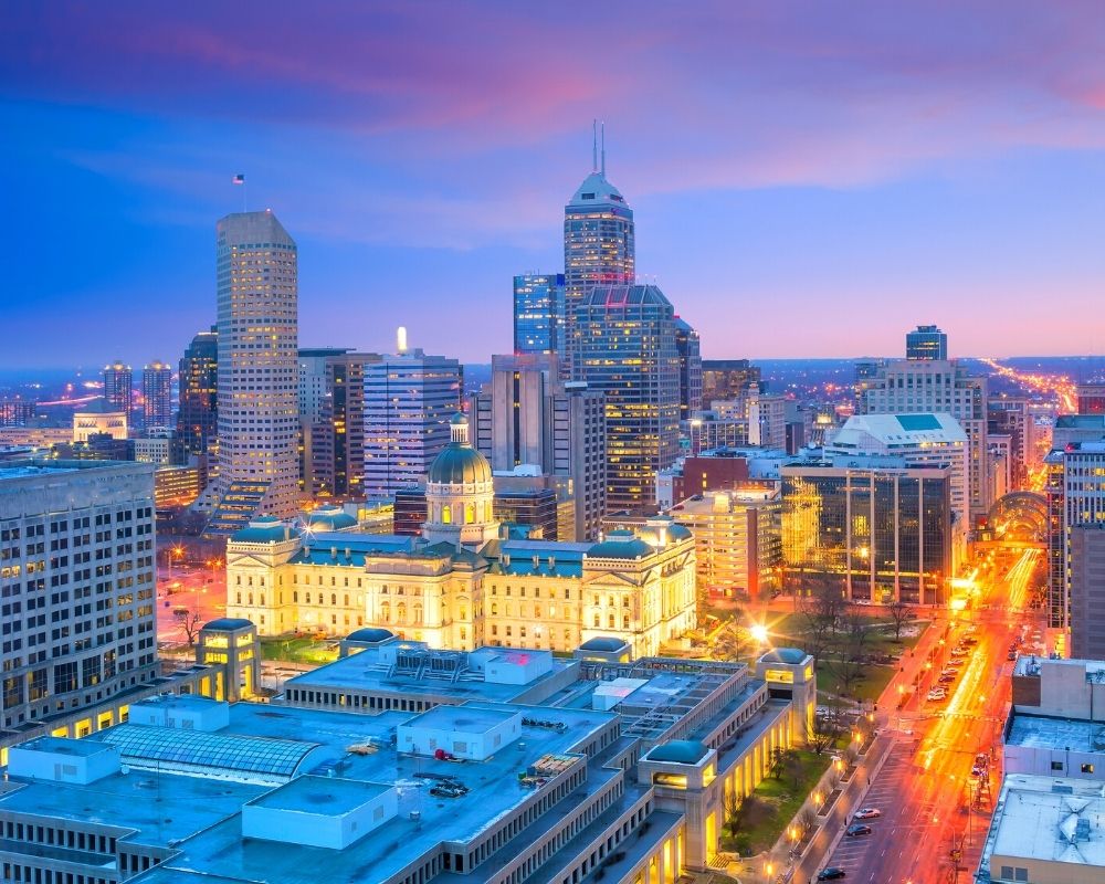 view of downtown Indy near Greenwood IN, Pros & Cons of Living in Greenwood IN