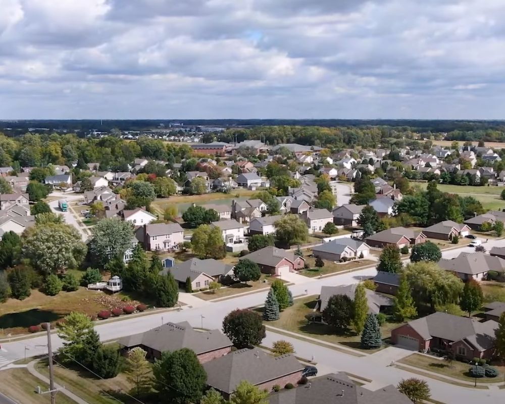 aerial view of a Brownsburg neighborhood, Pros & Cons of Living in Brownsburg Indiana (1)