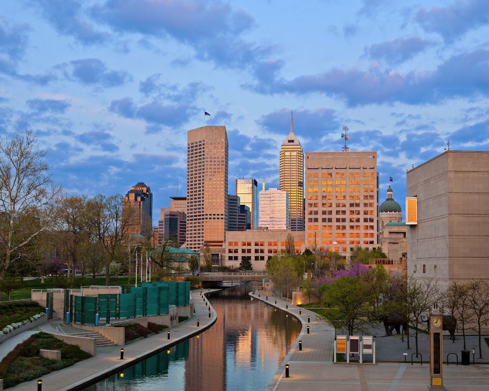 Indianapolis with rain clouds, What to expect with rainy weather in Indiana