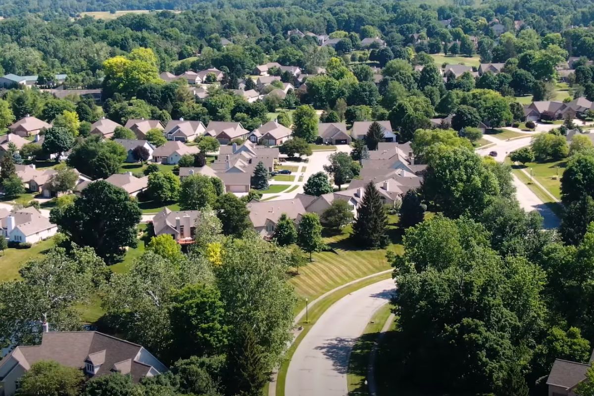view of a neighborhood in Fishers IN, Is Fishers Indiana Affordable