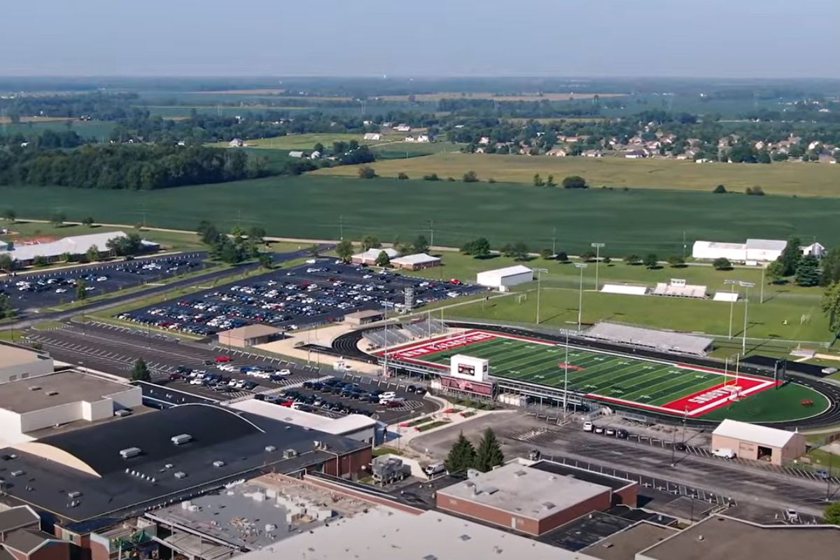 aerial view of school in New Palestine Indiana (4)